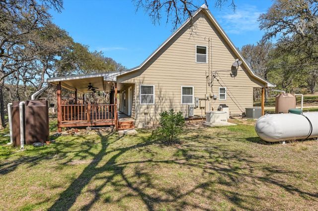 332 Booth DR, San Marcos, TX 78666