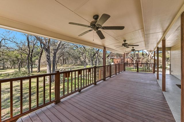 332 Booth DR, San Marcos, TX 78666