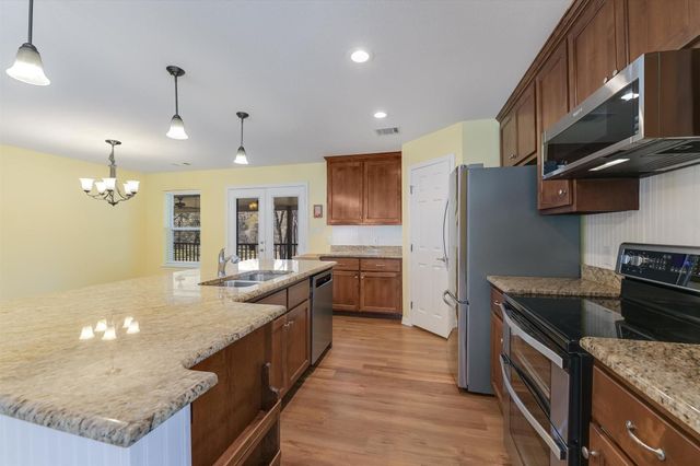 332 Booth DR, San Marcos, TX 78666