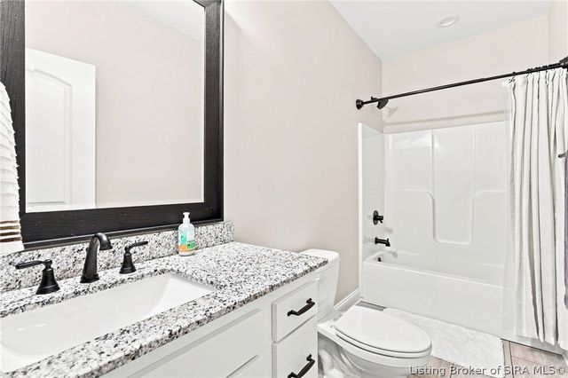 12402 Hermitage Trail, Sellersburg, IN 47172