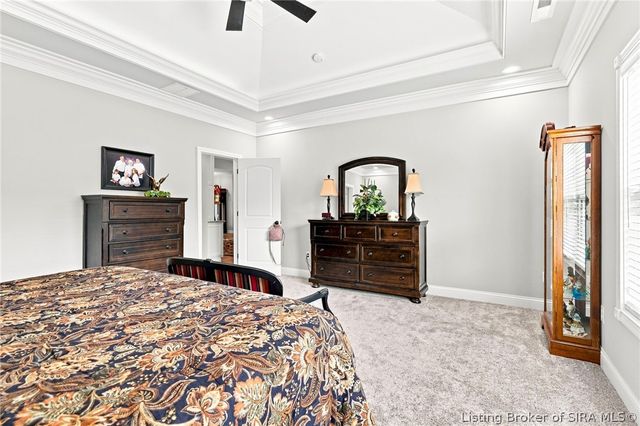 12402 Hermitage Trail, Sellersburg, IN 47172