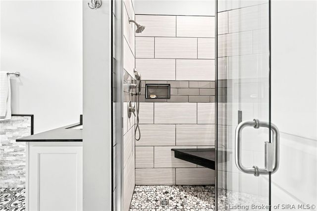 12402 Hermitage Trail, Sellersburg, IN 47172