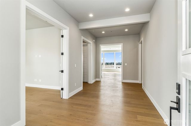 1525 Sunnyside Blvd, Lake Stevens, WA 98258