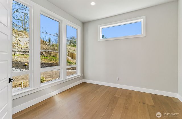 1525 Sunnyside Blvd, Lake Stevens, WA 98258