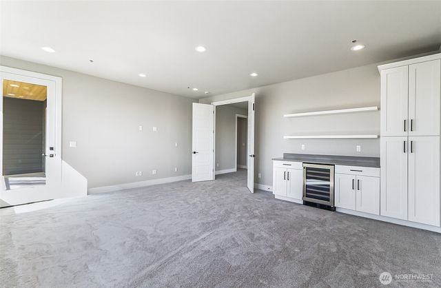 1525 Sunnyside Blvd, Lake Stevens, WA 98258