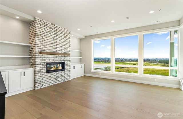 1525 Sunnyside Blvd, Lake Stevens, WA 98258