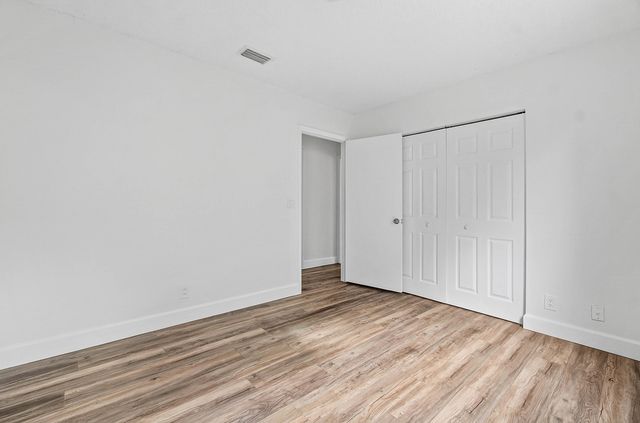 3795 Island Club Circle E 10, Lake Worth, FL 33462