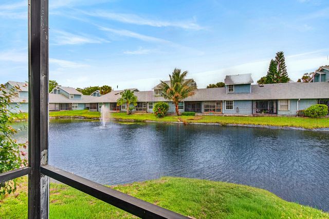 3795 Island Club Circle E 10, Lake Worth, FL 33462