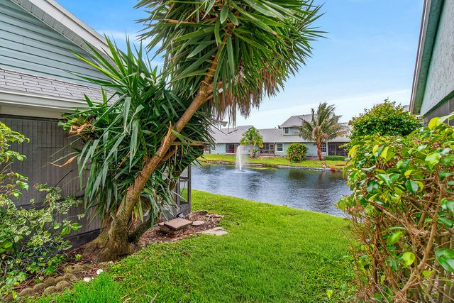 3795 Island Club Circle E 10, Lake Worth, FL 33462