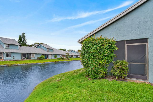 3795 Island Club Circle E 10, Lake Worth, FL 33462