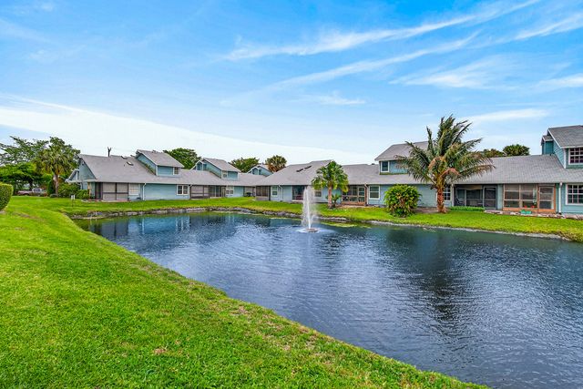 3795 Island Club Circle E 10, Lake Worth, FL 33462