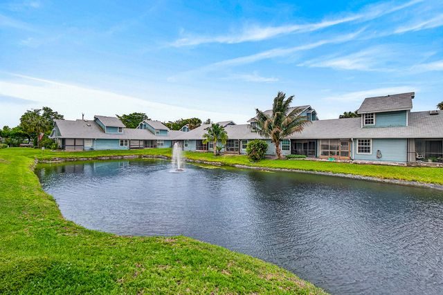3795 Island Club Circle E 10, Lake Worth, FL 33462
