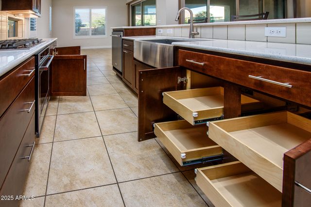 27390 W OSPREY Drive, Buckeye, AZ 85396