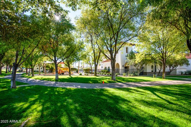 27390 W OSPREY Drive, Buckeye, AZ 85396