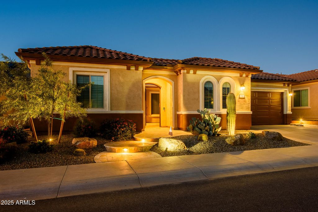 27390 W OSPREY Drive, Buckeye, AZ 85396