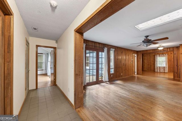4490 Dallas Street, Acworth, GA 30101