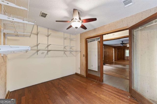 4490 Dallas Street, Acworth, GA 30101