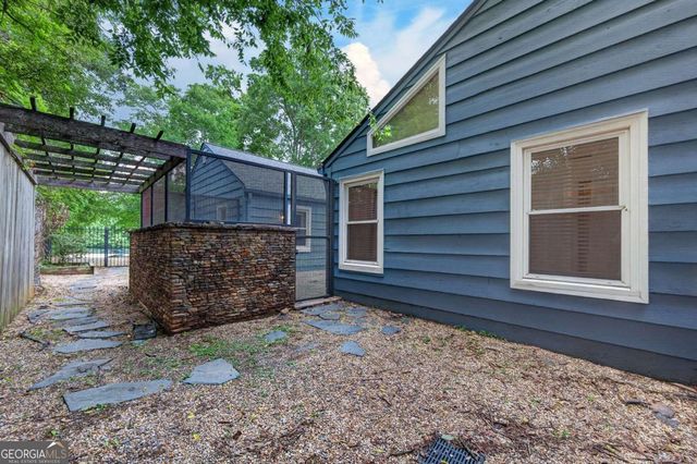 4490 Dallas Street, Acworth, GA 30101