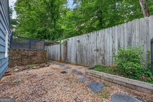 4490 Dallas Street, Acworth, GA 30101