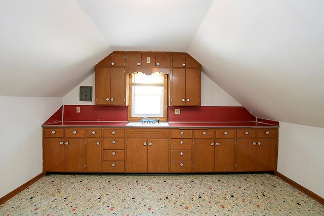 614 Elm Street NE, Hutchinson, MN 55350