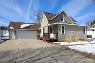 614 Elm Street NE, Hutchinson, MN 55350