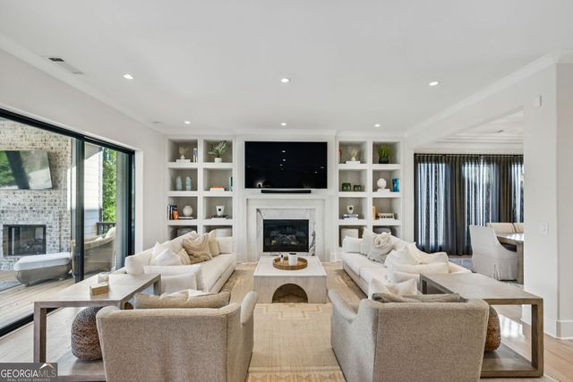 2583 Winding Lane NE, Brookhaven, GA 30319