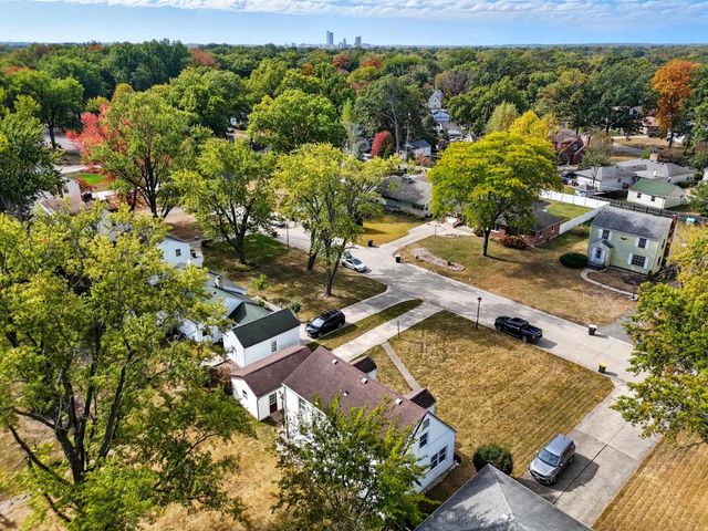 3440 ROLSTON Street, Fort Wayne, IN 46805