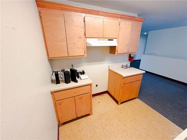 1530 N Cage Boulevard, Pharr, TX 78577