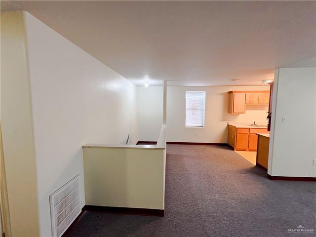 1530 N Cage Boulevard, Pharr, TX 78577