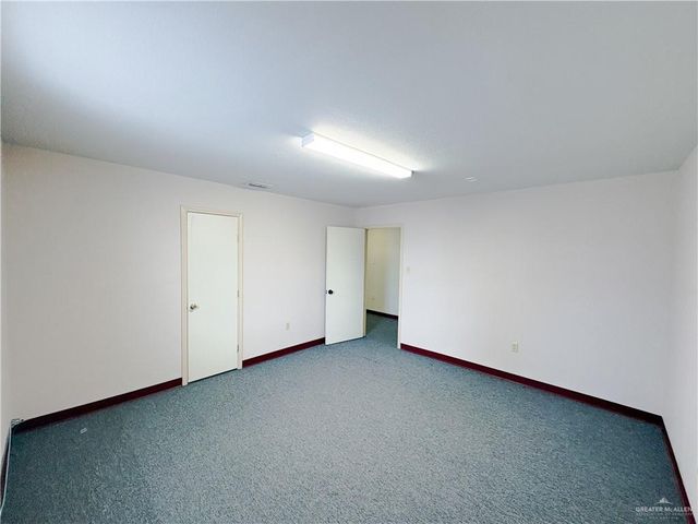 1530 N Cage Boulevard, Pharr, TX 78577