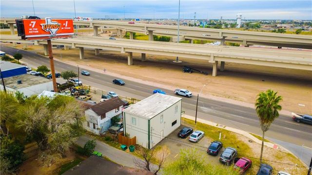 1530 N Cage Boulevard, Pharr, TX 78577