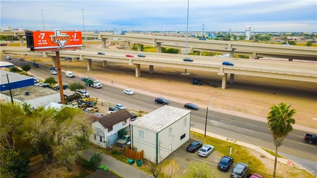 1530 N Cage Boulevard, Pharr, TX 78577