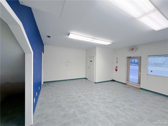 1530 N Cage Boulevard, Pharr, TX 78577