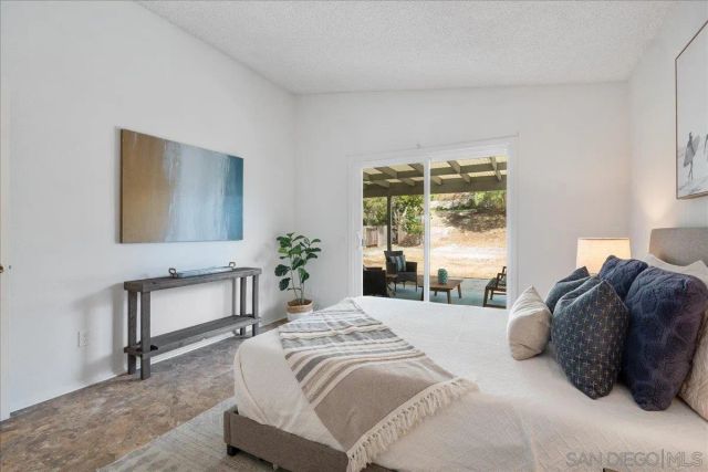 5103 Mandarin Dr, Oceanside, CA 92056