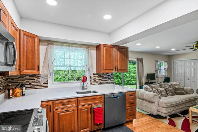 12128 LONG RIDGE LN, Bowie, MD 20715