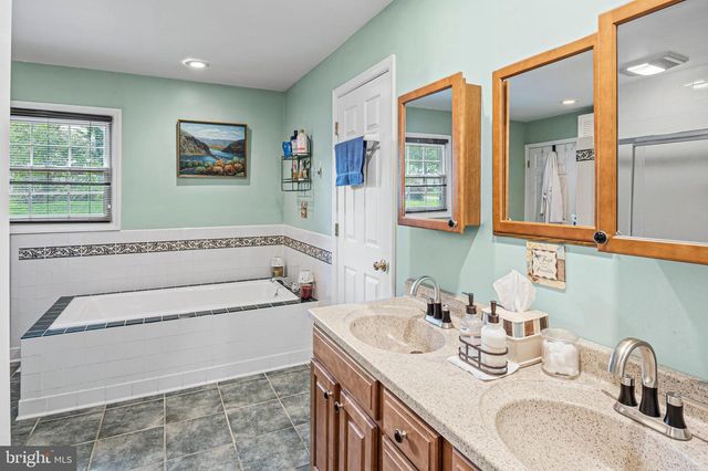 12128 LONG RIDGE LN, Bowie, MD 20715