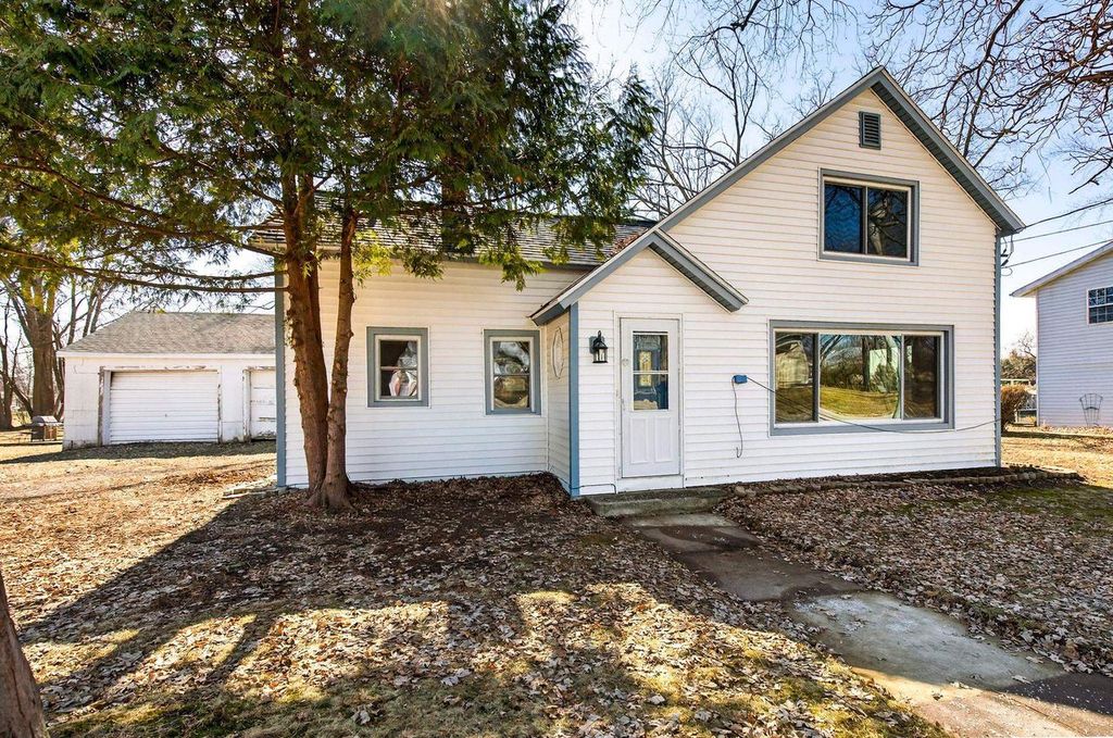 314 EAGLE STREET, Seymour, WI 54165