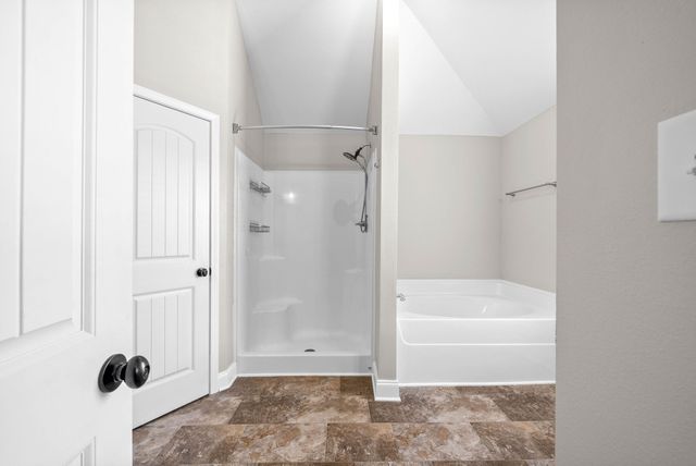 1236 Winterset Dr, Clarksville, TN 37040