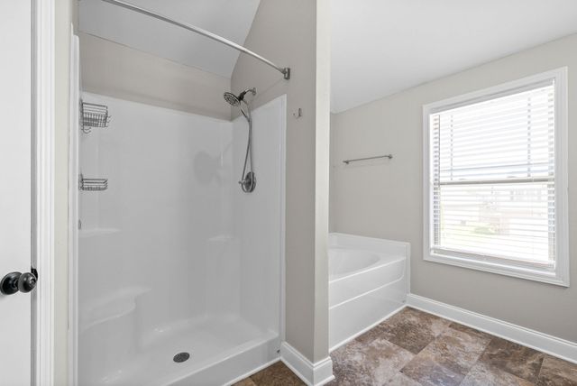 1236 Winterset Dr, Clarksville, TN 37040