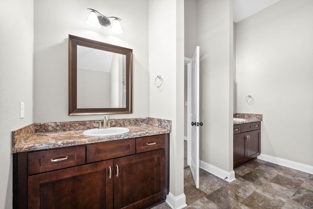 1236 Winterset Dr, Clarksville, TN 37040