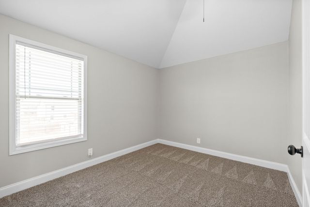 1236 Winterset Dr, Clarksville, TN 37040