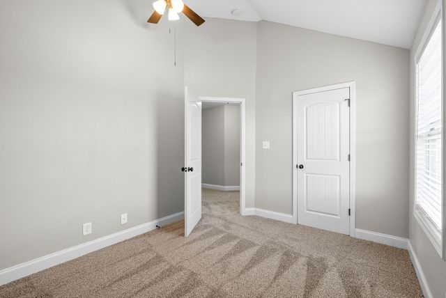 1236 Winterset Dr, Clarksville, TN 37040