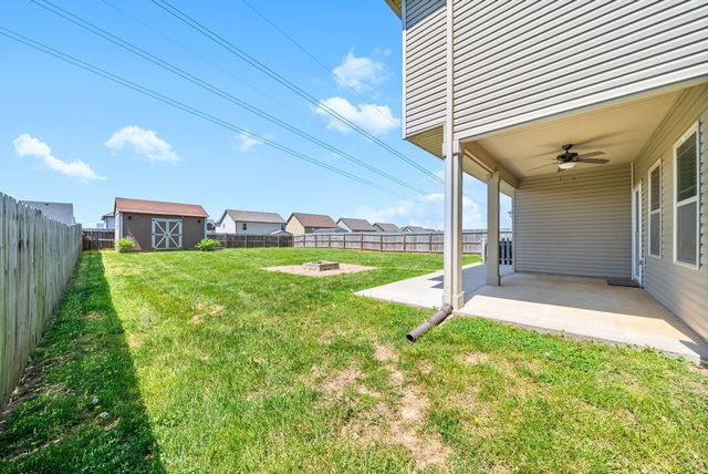 1236 Winterset Dr, Clarksville, TN 37040