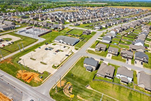 1236 Winterset Dr, Clarksville, TN 37040