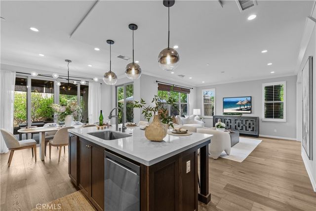 166 Frontier, Irvine, CA 92620