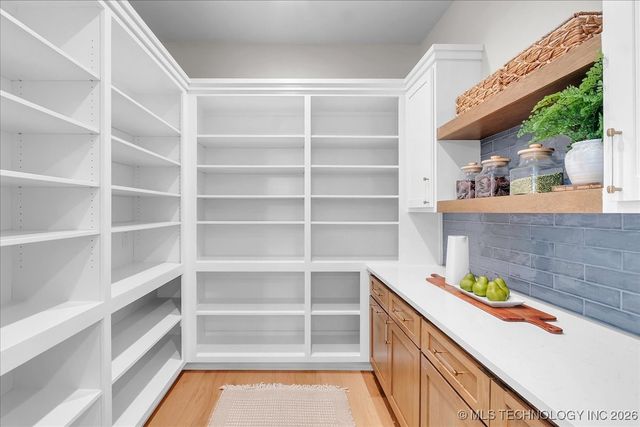 1207 N 71st Place, Broken Arrow, OK 74014