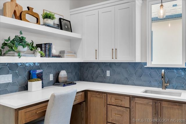 1207 N 71st Place, Broken Arrow, OK 74014