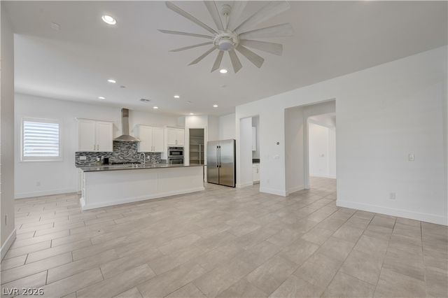 6020 Langreo Lane, Las Vegas, NV 89135