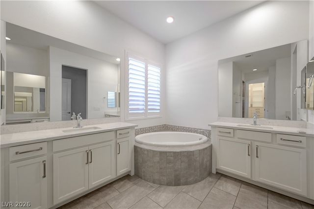 6020 Langreo Lane, Las Vegas, NV 89135