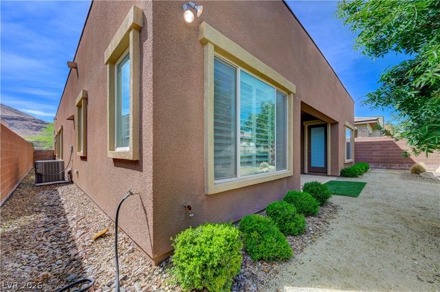 6020 Langreo Lane, Las Vegas, NV 89135